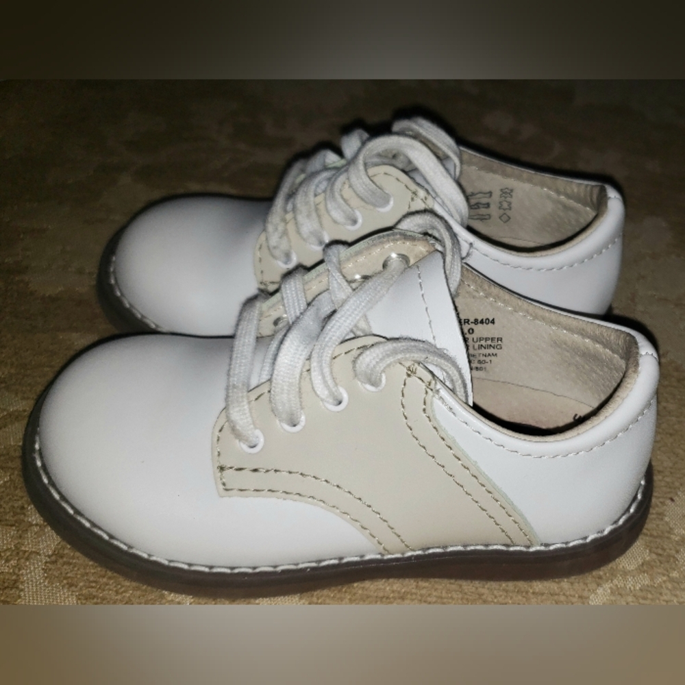 FOOTMATES Baby Youth Boys 6 Tan & White Leather Saddle Oxfords